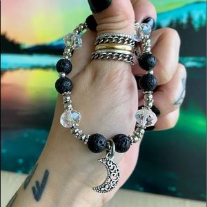 Moon & Lava rock oil diffuser & clear crystal